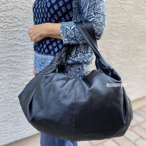 The Row Black Leather Slouchy Shoulder Bag - Picture 2 of 13